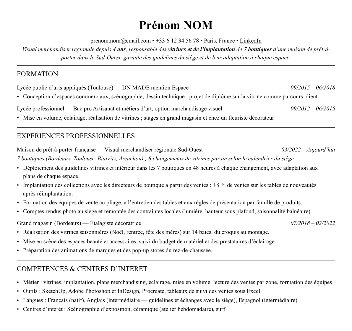 CV visual merchandiser luxe complet sur une page